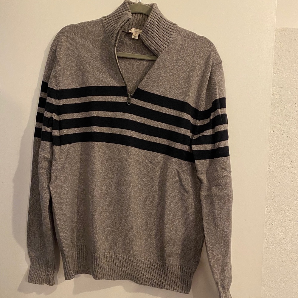 Men’s sweater